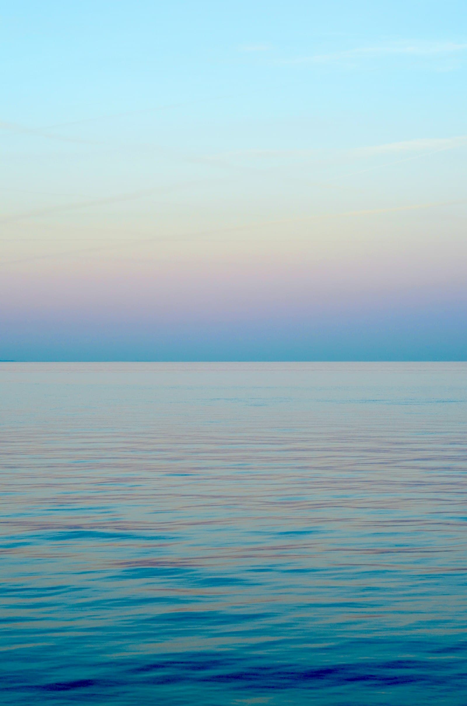 夕凪の海